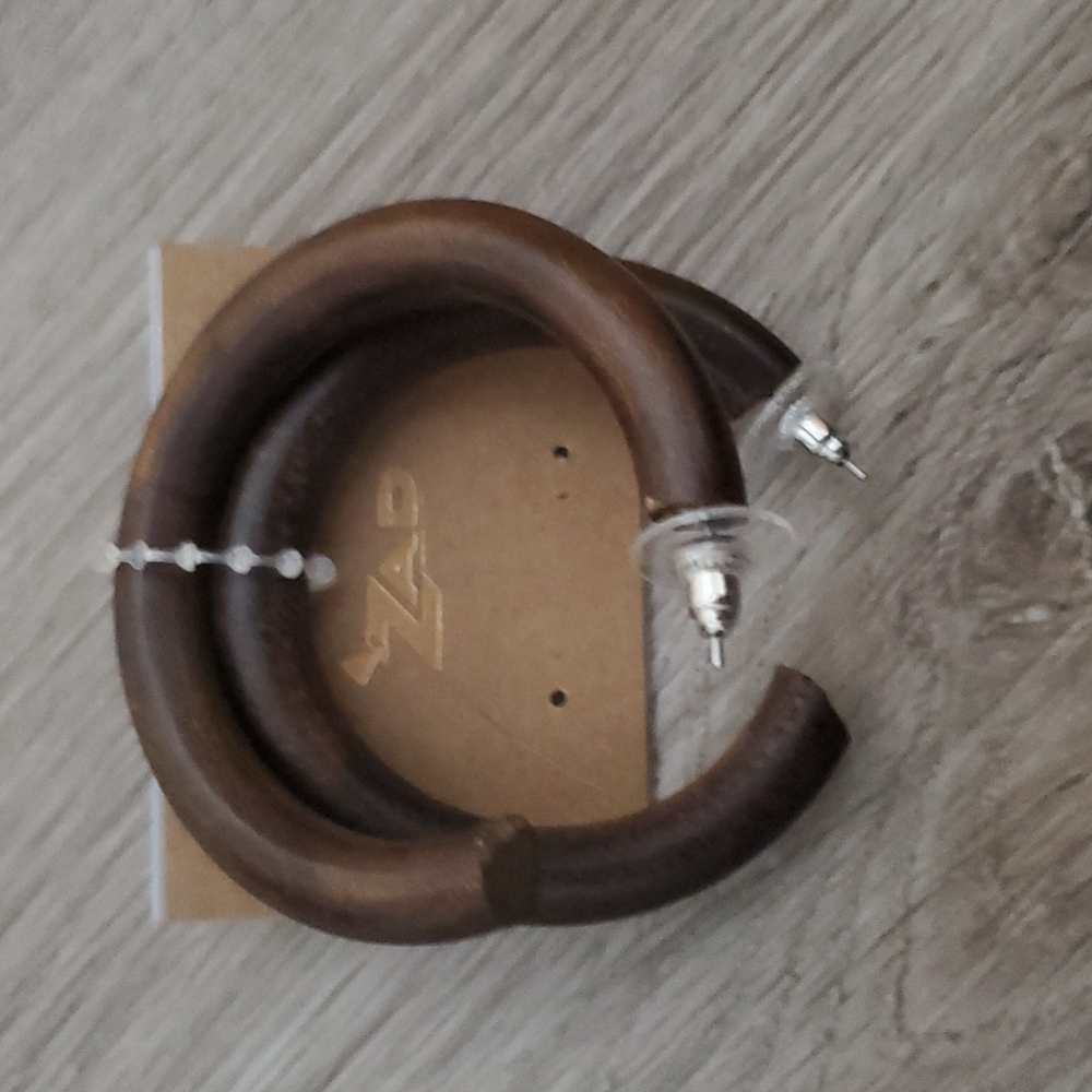 Zad Wood Earrings
